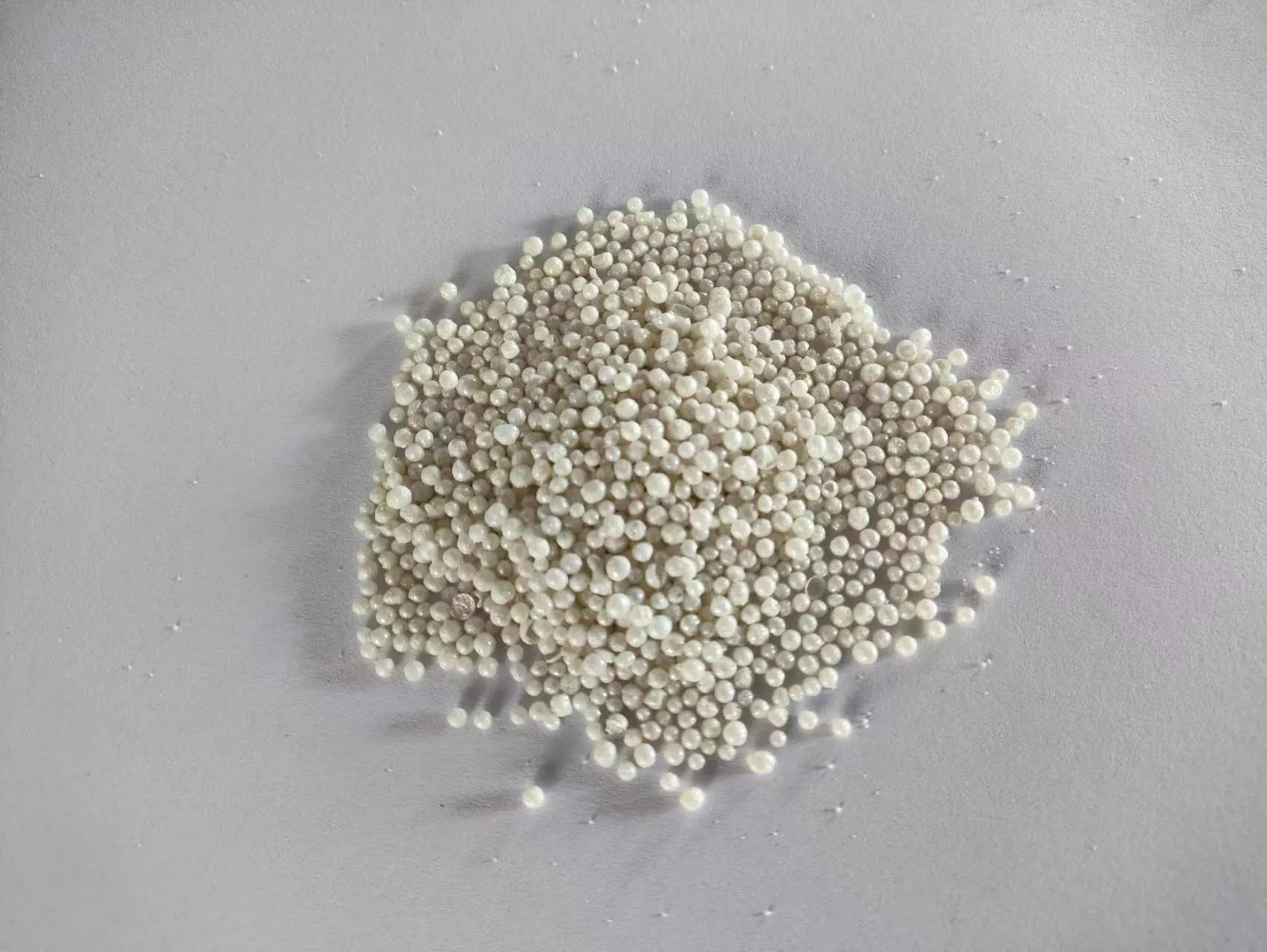 Zirconia hollow balls 3-5mm
