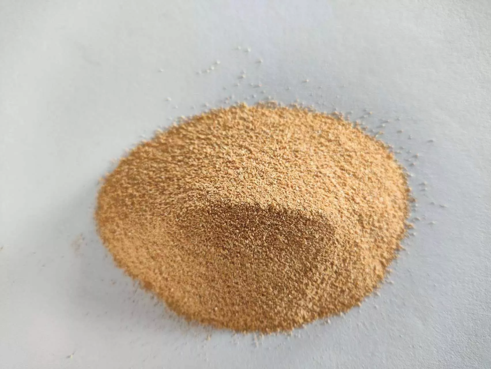 Electromelted monoclinic zirconia